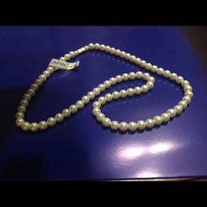 Vintage pearl necklace made in Japan in the 70s